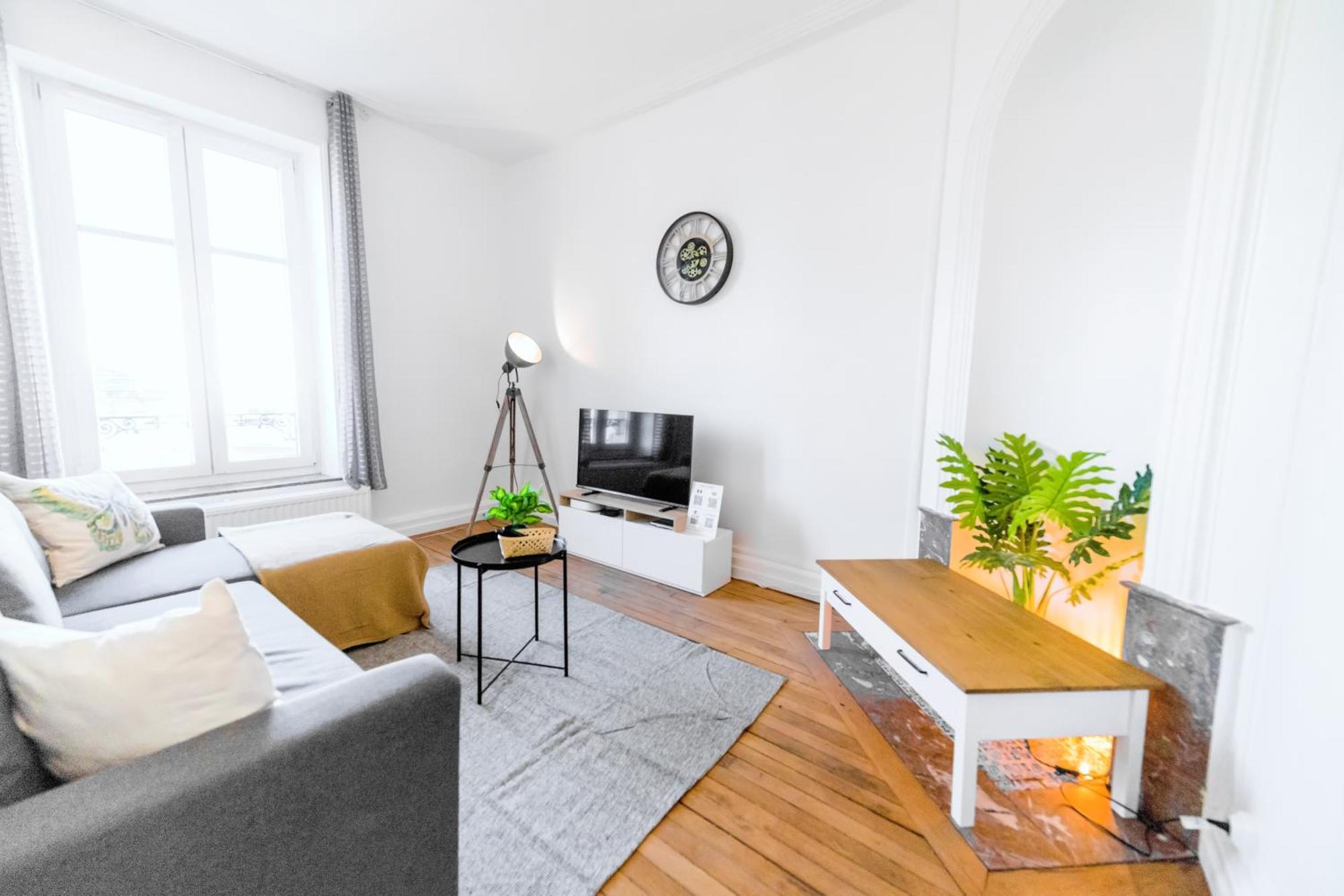 Suite Double Fabriques, 2 Bedrooms, Central, Parking Nearby, Self Checkin نانسي المظهر الخارجي الصورة